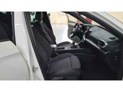 SEAT León 2.0 TDI S&S FR 110 kW (150 CV) SEAT León 2.0 TDI S&S FR 110 kW (150 CV)