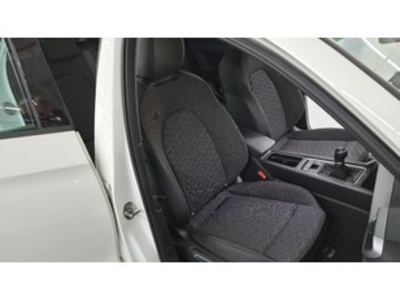 SEAT León 2.0 TDI S&S FR 110 kW (150 CV) SEAT León 2.0 TDI S&S FR 110 kW (150 CV)