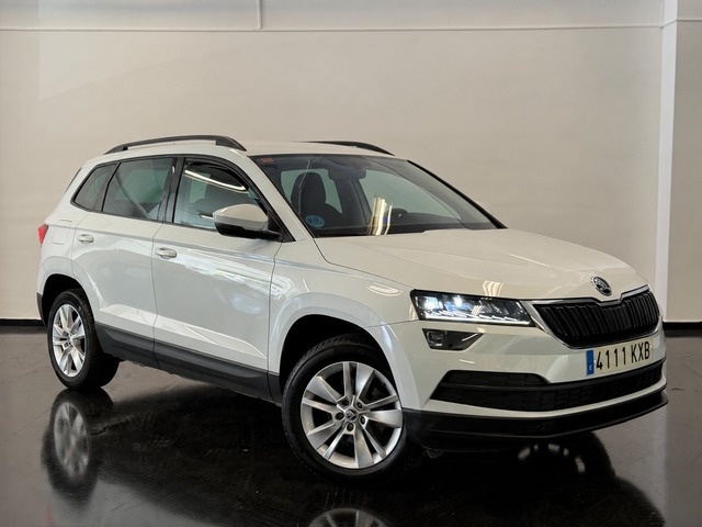 SkodaKaroq 1.6 TDI Ambition DSG 85 kW (115 CV) KM0 en Barcelona - 2