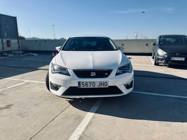 SEATLeón 1.4 TSI S&S FR 92 kW (125 CV) KM0 en Barcelona - 2