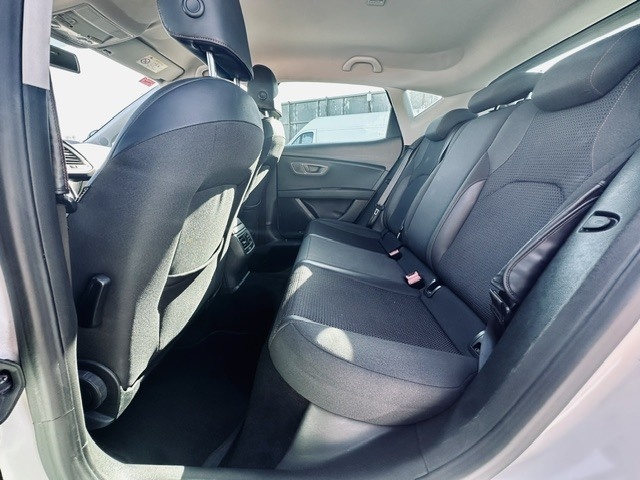 SEATLeón 1.4 TSI S&S FR 92 kW (125 CV) KM0 en Barcelona - 8