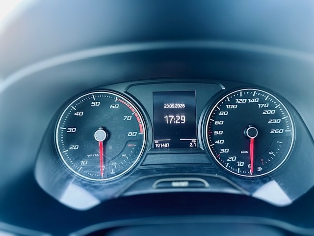 SEATLeón 1.4 TSI S&S FR 92 kW (125 CV) KM0 en Barcelona - 14