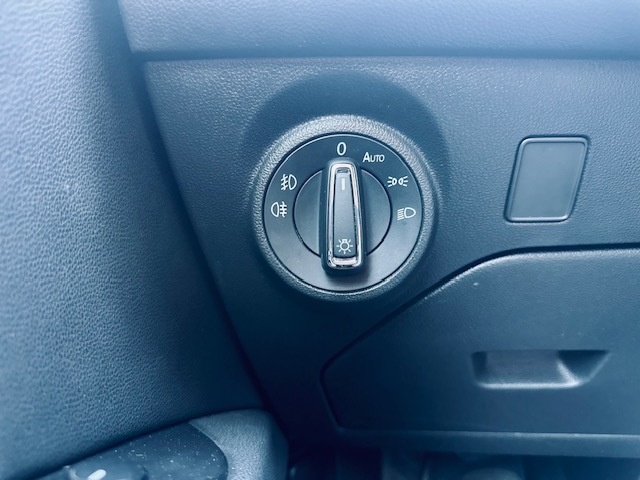 SEATLeón 1.4 TSI S&S FR 92 kW (125 CV) KM0 en Barcelona - 18