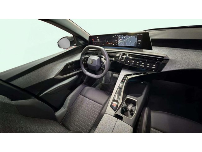 Peugeot5008 Hybrid 1.2 Allure eDCS6 107 kW (145 CV) KM0 en Barcelona - 12 Peugeot5008 Hybrid 1.2 Allure eDCS6 107 kW (145 CV) KM0 en Barcelona - 12