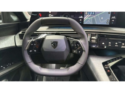 Peugeot 5008 Hybrid 1.2 Allure eDCS6 107 kW (145 CV) Peugeot 5008 Hybrid 1.2 Allure eDCS6 107 kW (145 CV)