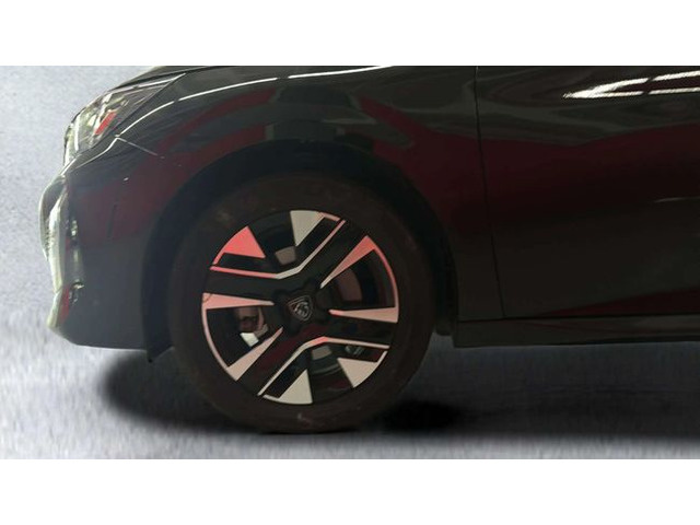 Peugeot208 Allure Hybrid 110 eDCS6 81 kW (110 CV) Vehículo usado en Barcelona - 19