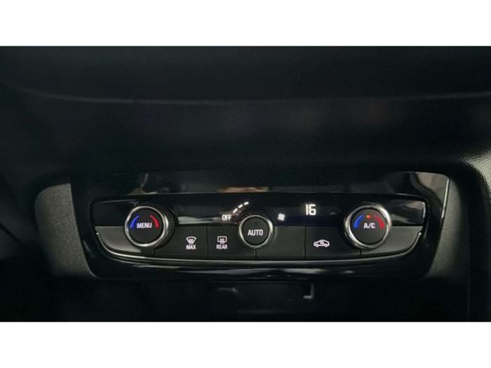 OpelCorsa 1.2 Turbo XHL Elegance Auto 74 kW (100 CV) Vehículo usado en Barcelona - 19 OpelCorsa 1.2 Turbo XHL Elegance Auto 74 kW (100 CV) Vehículo usado en Barcelona - 19