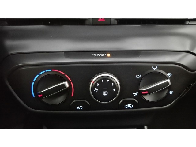 Hyundaii20 1.0 TGDI Klass 74 kW (100 CV) Vehículo usado en Barcelona - 25