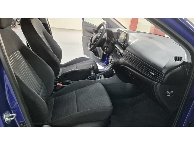 Hyundaii20 1.0 TGDI Klass 74 kW (100 CV) Vehículo usado en Barcelona - 35