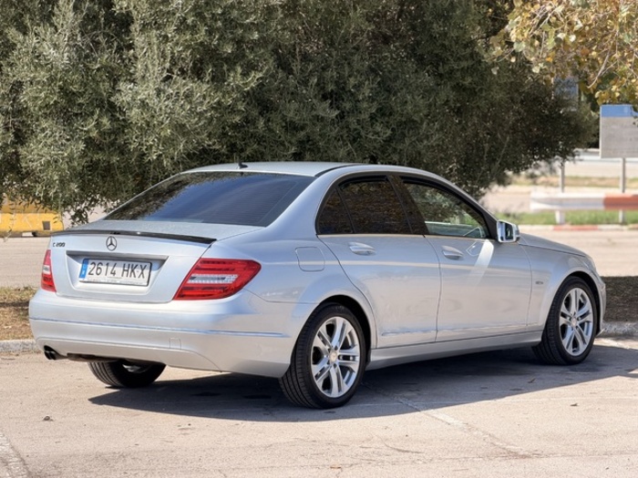 Mercedes-BenzClase C 200 CDI Blue Efficiency Avantgarde Edition 100 kW (136 CV) Vehículo usado en Barcelona - 7 Mercedes-BenzClase C 200 CDI Blue Efficiency Avantgarde Edition 100 kW (136 CV) Vehículo usado en Barcelona - 7