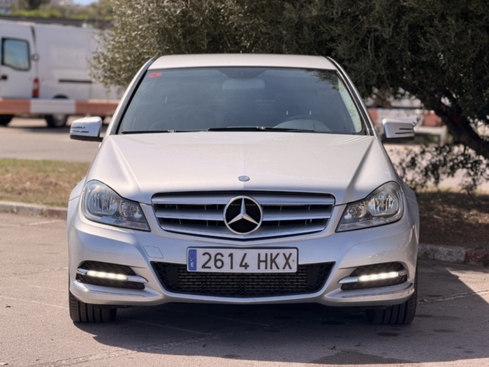 Mercedes-BenzClase C 200 CDI Blue Efficiency Avantgarde Edition 100 kW (136 CV) Vehículo usado en Barcelona - 10 Mercedes-BenzClase C 200 CDI Blue Efficiency Avantgarde Edition 100 kW (136 CV) Vehículo usado en Barcelona - 10