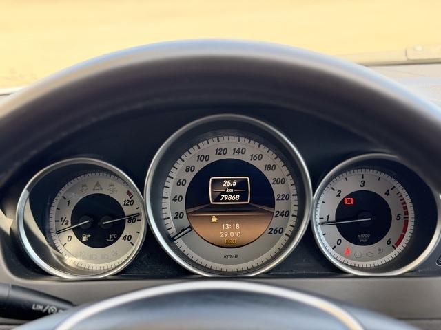 Mercedes-BenzClase C 200 CDI Blue Efficiency Avantgarde Edition 100 kW (136 CV) Vehículo usado en Barcelona - 18