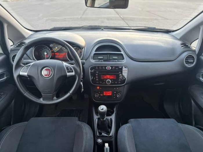 FiatPunto 1.2 8v S&S Young 51 kW (69 CV) Vehículo usado en Barcelona - 11 FiatPunto 1.2 8v S&S Young 51 kW (69 CV) Vehículo usado en Barcelona - 11