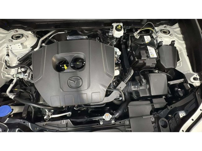 MazdaCX-30 2.5 e-Skyactive G MHEV Prime-Line AT 103 kW (140 CV) Vehículo usado en Barcelona - 19 MazdaCX-30 2.5 e-Skyactive G MHEV Prime-Line AT 103 kW (140 CV) Vehículo usado en Barcelona - 19