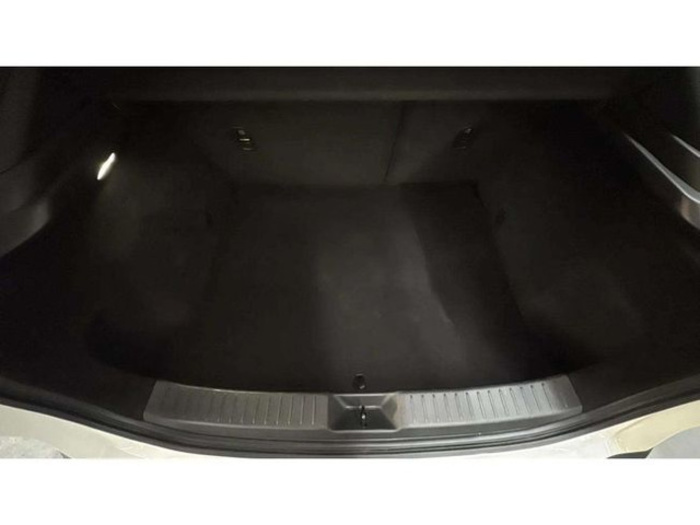 MazdaCX-30 2.5 e-Skyactive G MHEV Prime-Line AT 103 kW (140 CV) Vehículo usado en Barcelona - 20 MazdaCX-30 2.5 e-Skyactive G MHEV Prime-Line AT 103 kW (140 CV) Vehículo usado en Barcelona - 20