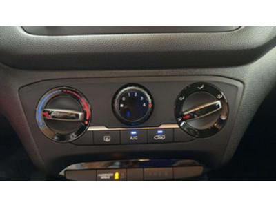 Hyundai i20 1.2 MPI Essence LE 55 kW (75 CV) Hyundai i20 1.2 MPI Essence LE 55 kW (75 CV)