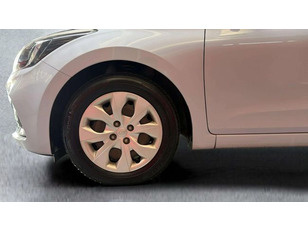 Hyundai i20 1.2 MPI Essence LE 55 kW (75 CV)