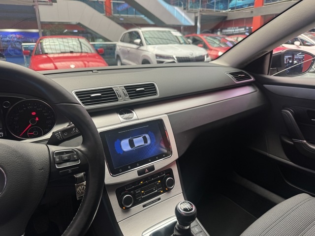 VolkswagenCC 2.0 TDI BMT 103 kW (140 CV) Vehículo usado en Barcelona - 21