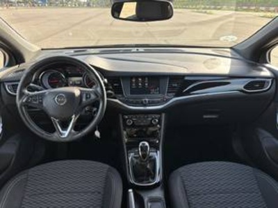 Opel Astra 1.6 CDTi Dynamic 81 kW (110 CV) Opel Astra 1.6 CDTi Dynamic 81 kW (110 CV)