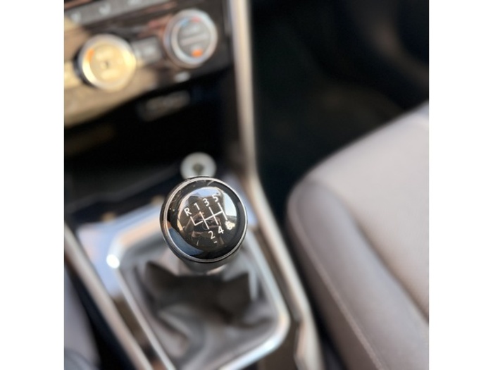 VolkswagenT-Roc Sport 1.6 TDI 85 kW (115 CV) Vehículo usado en Barcelona - 18 VolkswagenT-Roc Sport 1.6 TDI 85 kW (115 CV) Vehículo usado en Barcelona - 18