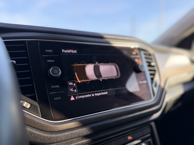 VolkswagenT-Roc Sport 1.6 TDI 85 kW (115 CV) Vehículo usado en Barcelona - 20