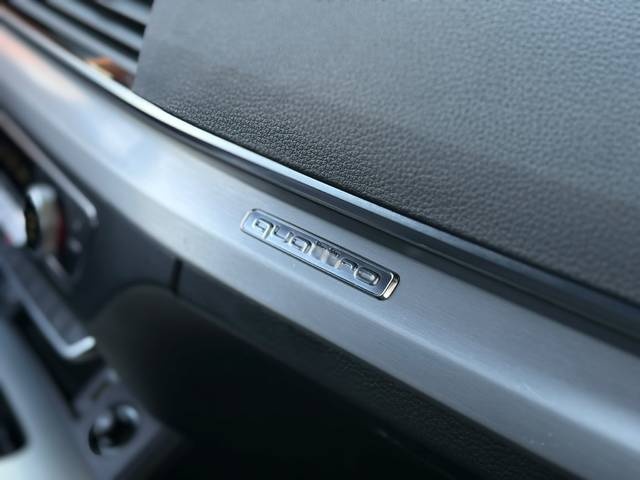 AudiQ5 S line 40 TDI quattro ultra 150 kW (204 CV) S tronic Vehículo usado en Barcelona - 32