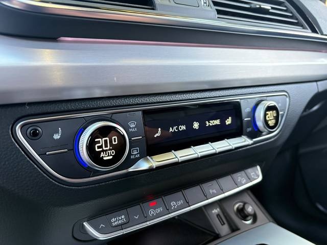 AudiQ5 S line 40 TDI quattro ultra 150 kW (204 CV) S tronic Vehículo usado en Barcelona - 36