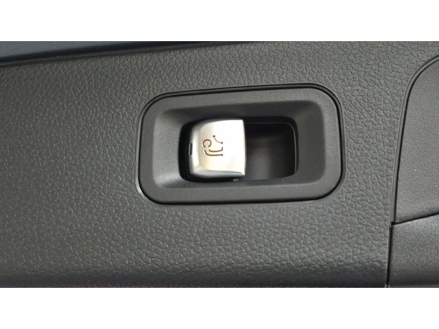 Mercedes-BenzGLC 200 4Matic 145 kW (197 CV) Vehículo usado en Barcelona - 15