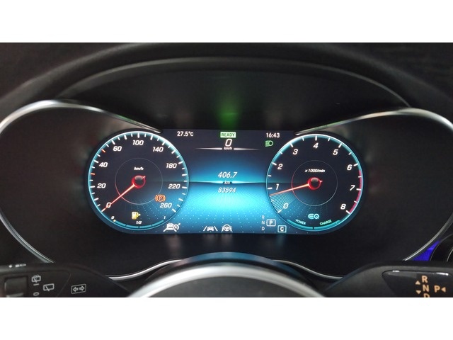 Mercedes-BenzGLC 200 4Matic 145 kW (197 CV) Vehículo usado en Barcelona - 21