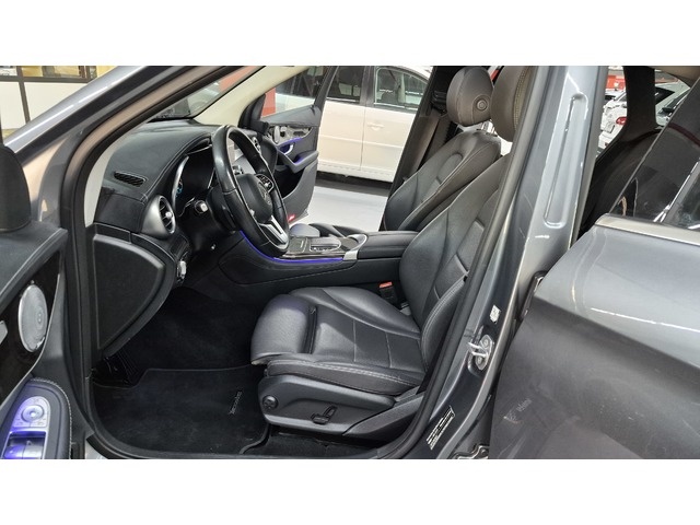 Mercedes-BenzGLC 200 4Matic 145 kW (197 CV) Vehículo usado en Barcelona - 54