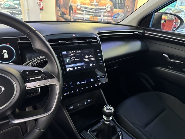 HyundaiTucson 1.6 TGDI 48V Maxx Sky 110 kW (150 CV) Vehículo usado en Barcelona - 30