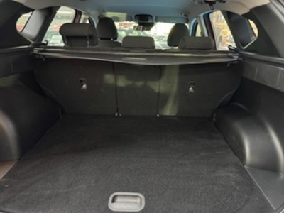 Hyundai Tucson 1.6 TGDI 48V Maxx Sky 110 kW (150 CV) Hyundai Tucson 1.6 TGDI 48V Maxx Sky 110 kW (150 CV)