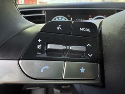 Hyundai Tucson 1.6 TGDI 48V Maxx Sky 110 kW (150 CV) Hyundai Tucson 1.6 TGDI 48V Maxx Sky 110 kW (150 CV)