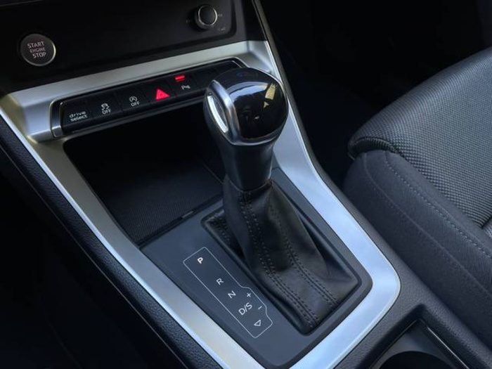 AudiQ3 S line 35 TFSI 110 kW (150 CV) S tronic Vehículo usado en Barcelona - 17 AudiQ3 S line 35 TFSI 110 kW (150 CV) S tronic Vehículo usado en Barcelona - 17