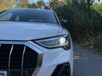 Audi Q3 S line 35 TFSI 110 kW (150 CV) S tronic Audi Q3 S line 35 TFSI 110 kW (150 CV) S tronic