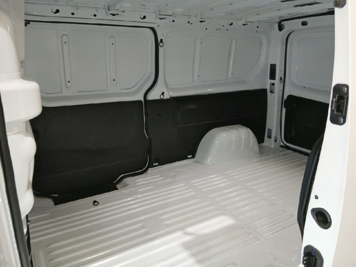 Renault Trafic Furgon E-Tech L2 H1 52kW 90 kW (122 CV) - foto 9 de Renault Trafic Furgon Renault Trafic Furgon E-Tech L2 H1 52kW 90 kW (122 CV) - foto 9 de Renault Trafic Furgon