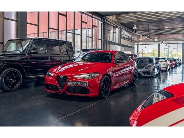 Alfa RomeoGiulia 2.9T V6 Quadrifoglio AT 375 kW (510 CV)
