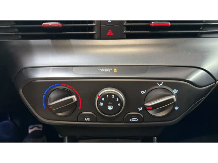 Hyundaii20 1.2 MPI Essence 59 kW (79 CV) Vehículo usado en Barcelona - 17 Hyundaii20 1.2 MPI Essence 59 kW (79 CV) Vehículo usado en Barcelona - 17
