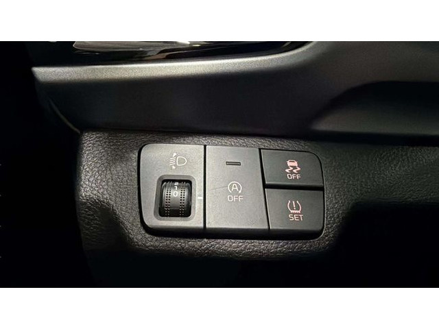 KiaStonic 1.0 T-GDi MHEV Drive DCT 74 kW (101 CV) Vehículo usado en Barcelona - 20