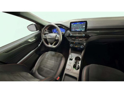 Ford Kuga 1.5 EcoBlue ST-Line Auto 88 kW (120 CV) Ford Kuga 1.5 EcoBlue ST-Line Auto 88 kW (120 CV)