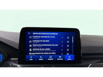 Ford Kuga 1.5 EcoBlue ST-Line Auto 88 kW (120 CV) Ford Kuga 1.5 EcoBlue ST-Line Auto 88 kW (120 CV)
