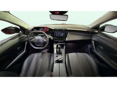 Peugeot 308 PureTech 130 S&S Allure 96 kW (130 CV) Peugeot 308 PureTech 130 S&S Allure 96 kW (130 CV)