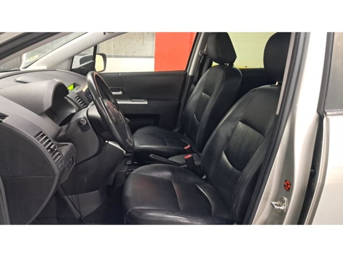 MazdaMazda 5 2.0 Sportive CRTD 105 kW (143 CV) Vehículo usado en Barcelona - 4 MazdaMazda 5 2.0 Sportive CRTD 105 kW (143 CV) Vehículo usado en Barcelona - 4