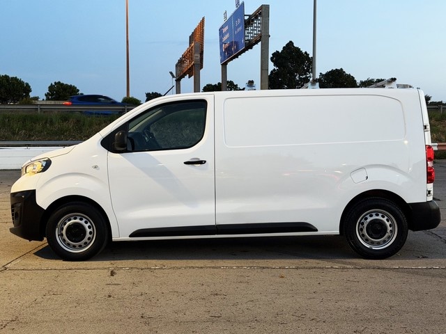 PeugeotExpert Furgon BlueHDi 120 Standard Premium 88 kW (120 CV) Vehículo usado en Barcelona - 9