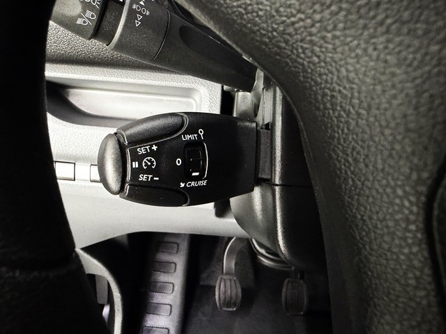 PeugeotExpert Furgon BlueHDi 120 Standard Premium 88 kW (120 CV) Vehículo usado en Barcelona - 12