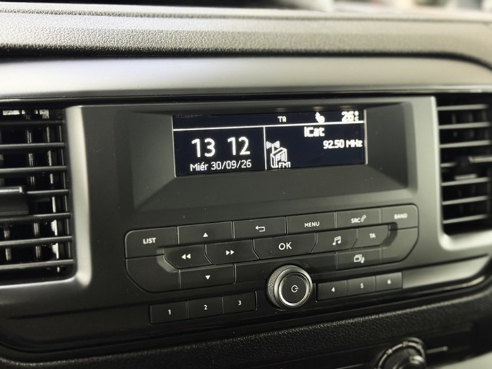 PeugeotExpert Furgon BlueHDi 120 Standard Premium 88 kW (120 CV) Vehículo usado en Barcelona - 15 PeugeotExpert Furgon BlueHDi 120 Standard Premium 88 kW (120 CV) Vehículo usado en Barcelona - 15