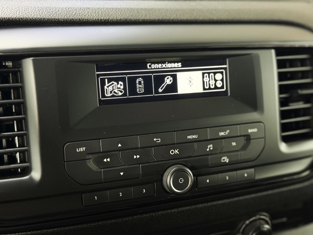 PeugeotExpert Furgon BlueHDi 120 Standard Premium 88 kW (120 CV) Vehículo usado en Barcelona - 16