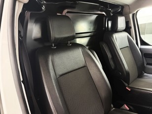 Peugeot Expert Furgon BlueHDi 120 Standard Premium 88 kW (120 CV)