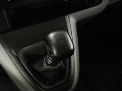 Peugeot Expert Furgon BlueHDi 120 Standard Premium 88 kW (120 CV) Peugeot Expert Furgon BlueHDi 120 Standard Premium 88 kW (120 CV)
