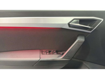SEAT Arona 1.0 TSI FR Special Edition 85 kW (115 CV) SEAT Arona 1.0 TSI FR Special Edition 85 kW (115 CV)